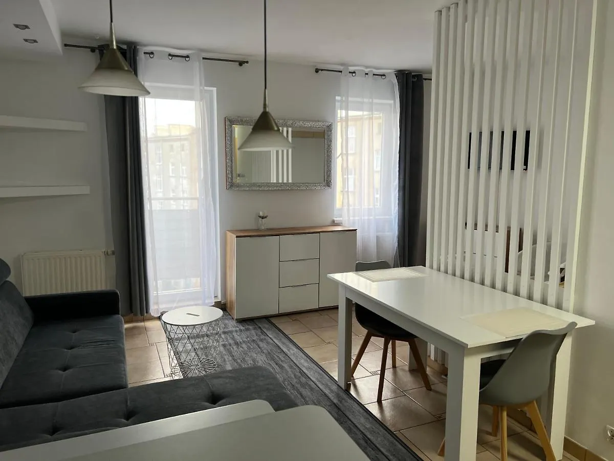 Wygodny Apartament Wroclaw 33M2